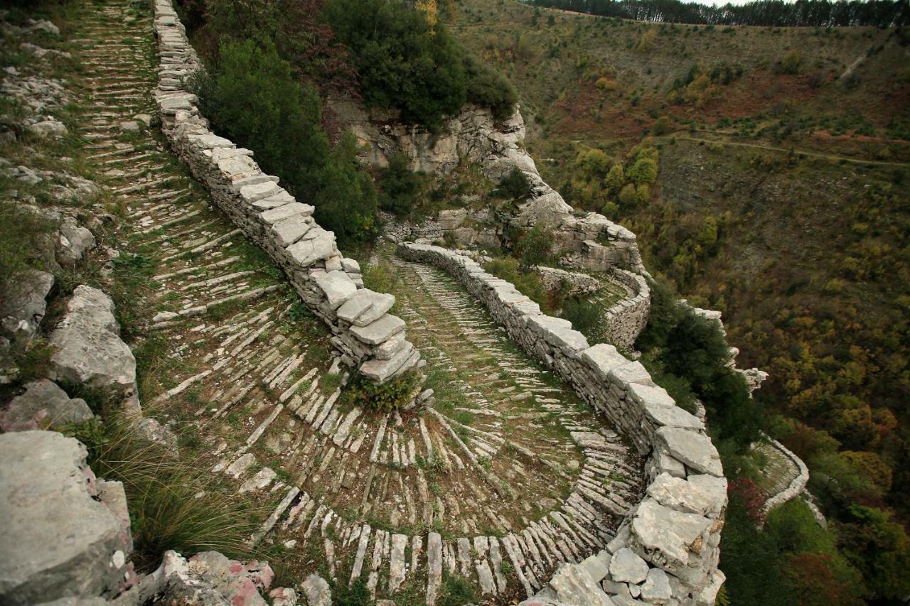 Гостевой дом Amanitis Stone House Кипи Экстерьер фото