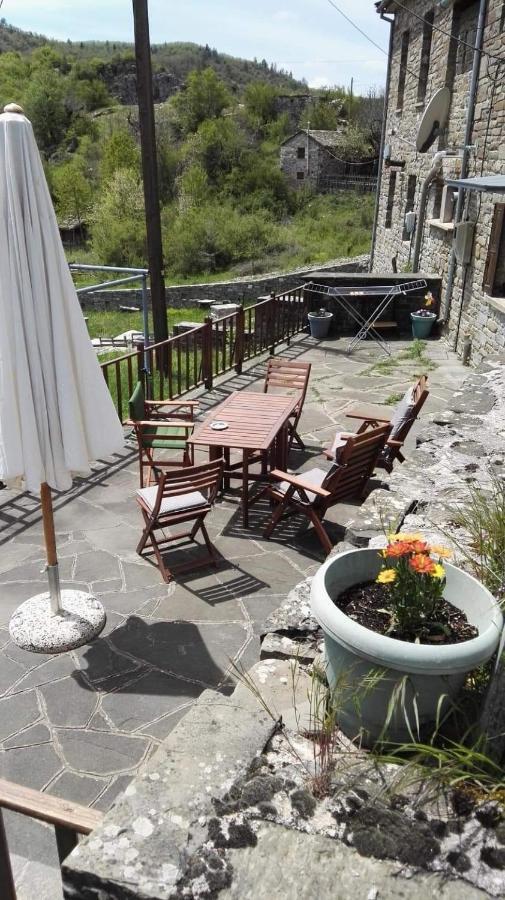 Гостевой дом Amanitis Stone House Кипи Экстерьер фото